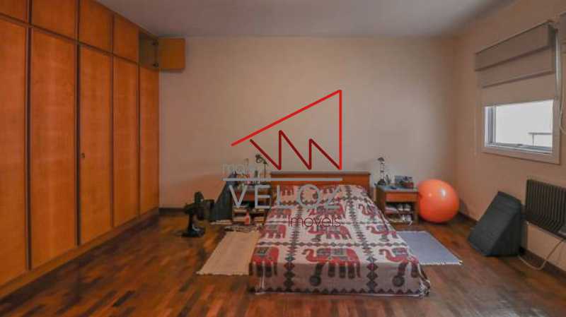 Apartamento à venda com 3 quartos, 151m² - Foto 4