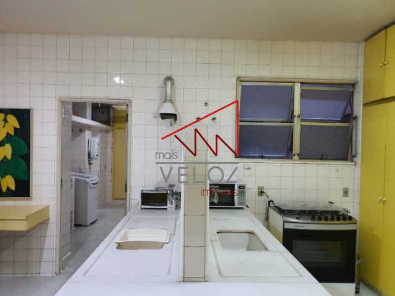 Apartamento à venda com 4 quartos, 290m² - Foto 25