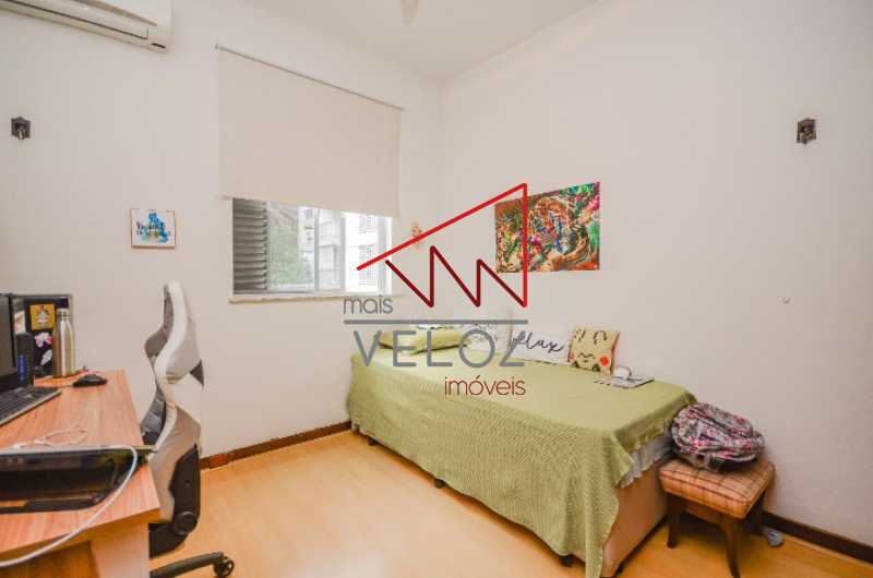 Apartamento à venda com 3 quartos, 123m² - Foto 8