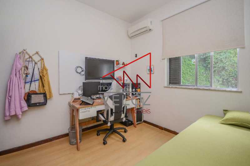 Apartamento à venda com 3 quartos, 123m² - Foto 9