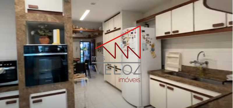 Apartamento à venda com 4 quartos, 264m² - Foto 14