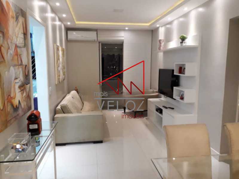 Apartamento à venda com 3 quartos, 68m² - Foto 2