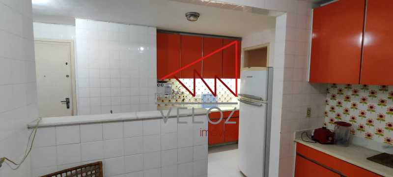 Apartamento à venda com 3 quartos, 130m² - Foto 9