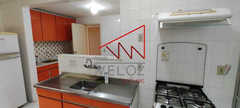 Apartamento à venda com 3 quartos, 130m² - Foto 17