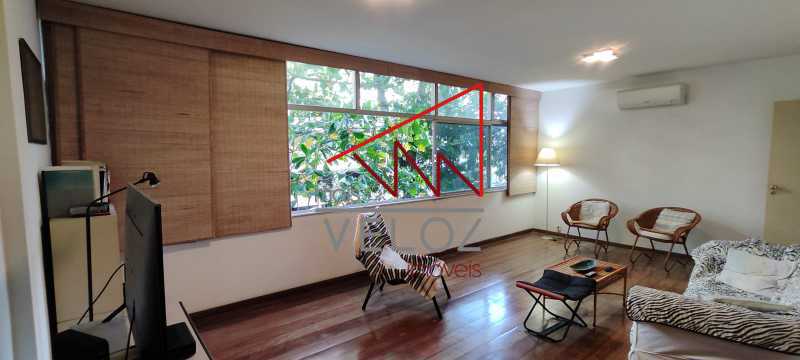 Apartamento à venda com 3 quartos, 130m² - Foto 22