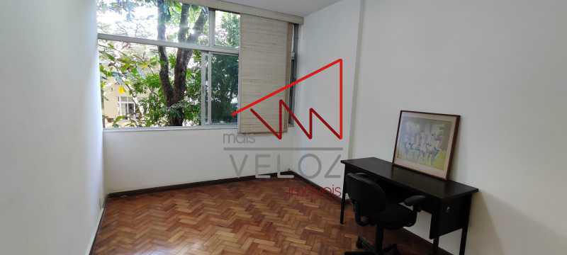 Apartamento à venda com 3 quartos, 130m² - Foto 28