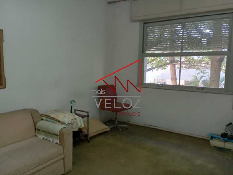 Apartamento à venda com 3 quartos, 149m² - Foto 11