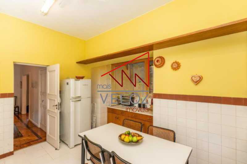 Apartamento à venda com 3 quartos, 182m² - Foto 15