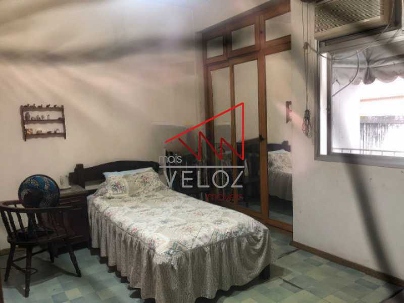 Apartamento à venda com 4 quartos, 160m² - Foto 8