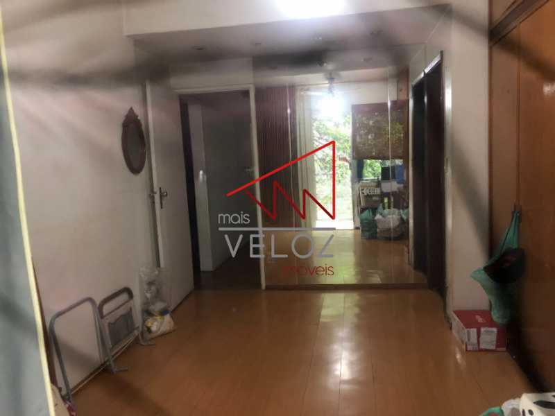 Apartamento à venda com 4 quartos, 160m² - Foto 14