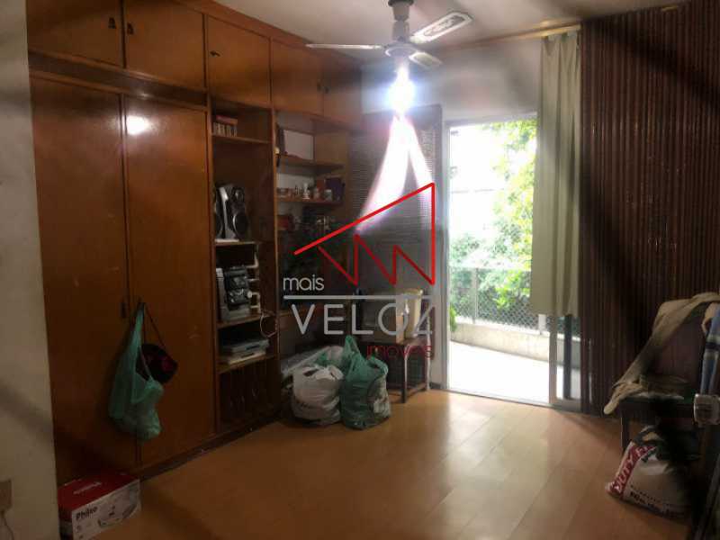 Apartamento à venda com 4 quartos, 160m² - Foto 11