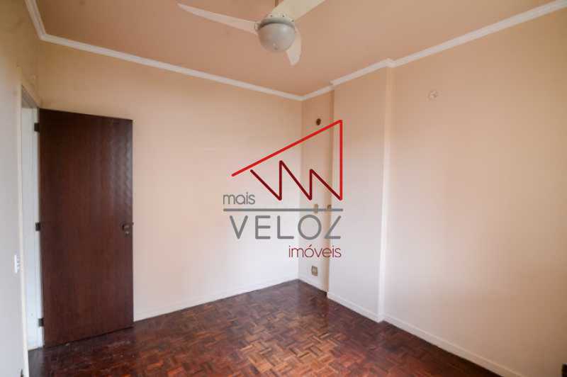 Apartamento à venda com 3 quartos, 132m² - Foto 12