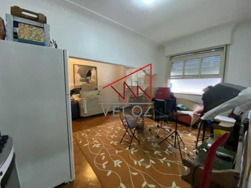 Apartamento à venda com 4 quartos, 94m² - Foto 2