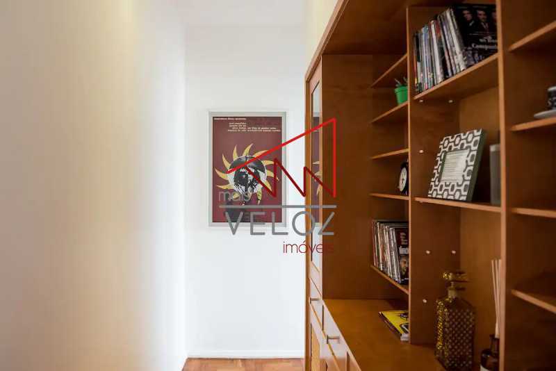 Apartamento à venda com 2 quartos, 60m² - Foto 7