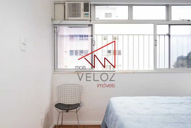 Apartamento à venda com 2 quartos, 60m² - Foto 20