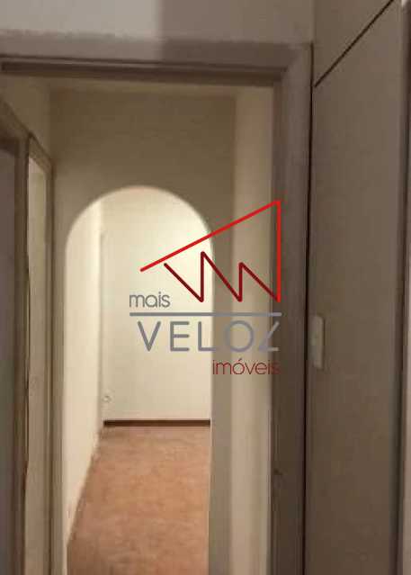 Apartamento à venda com 2 quartos, 57m² - Foto 2