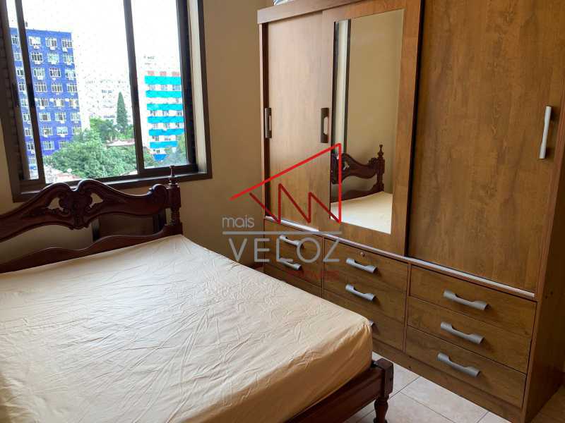 Apartamento à venda com 3 quartos, 135m² - Foto 11