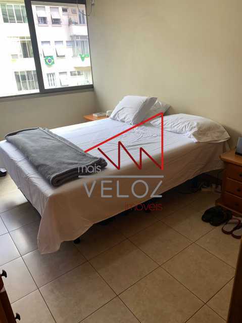 Apartamento à venda com 3 quartos, 135m² - Foto 23