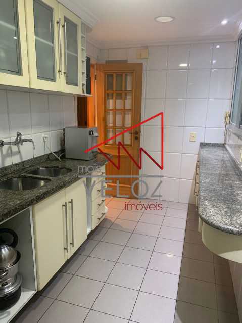 Apartamento à venda com 3 quartos, 135m² - Foto 26