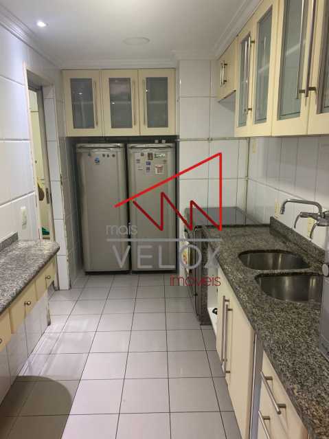 Apartamento à venda com 3 quartos, 135m² - Foto 28