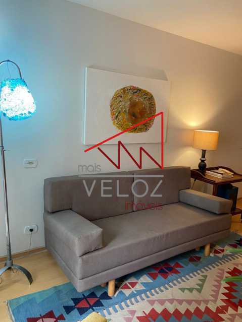 Apartamento à venda com 2 quartos, 80m² - Foto 5