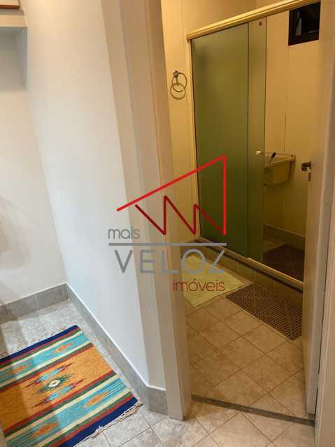 Apartamento à venda com 2 quartos, 80m² - Foto 21