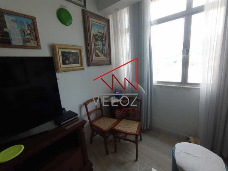 Apartamento à venda com 1 quarto, 53m² - Foto 13