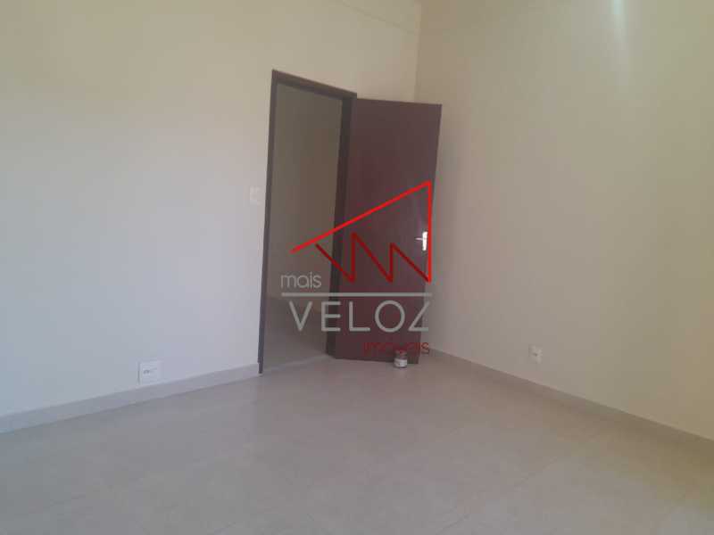 Apartamento à venda com 2 quartos, 63m² - Foto 14