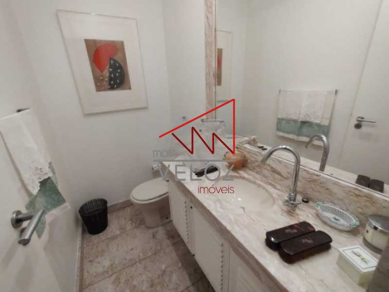 Apartamento à venda com 4 quartos, 260m² - Foto 17