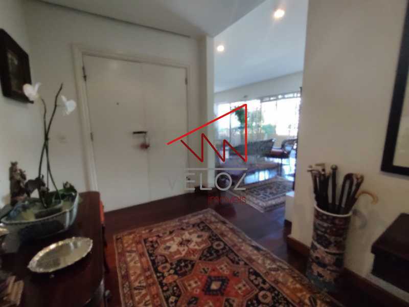 Apartamento à venda com 4 quartos, 260m² - Foto 10