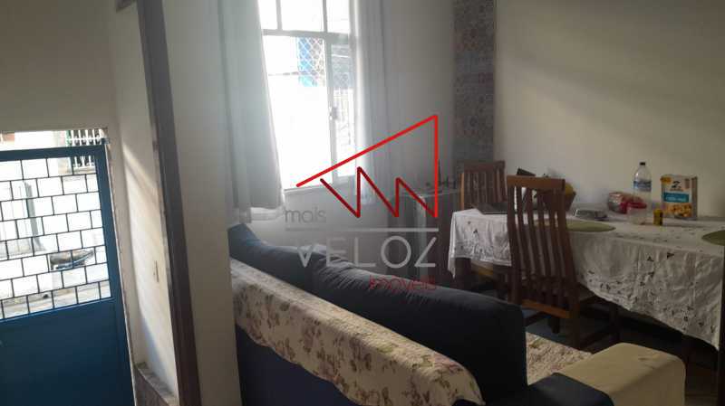 Casa de Vila à venda com 4 quartos, 122m² - Foto 2