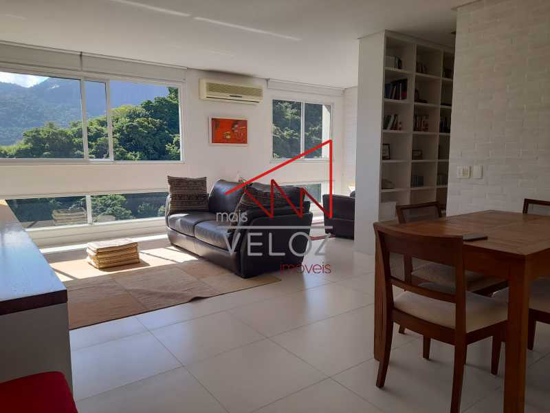 Apartamento à venda com 3 quartos, 97m² - Foto 3