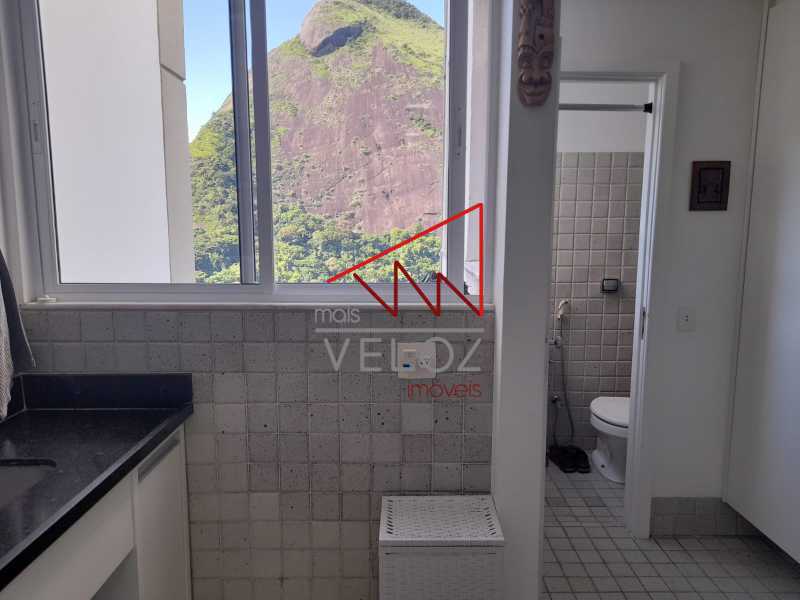 Apartamento à venda com 3 quartos, 97m² - Foto 12