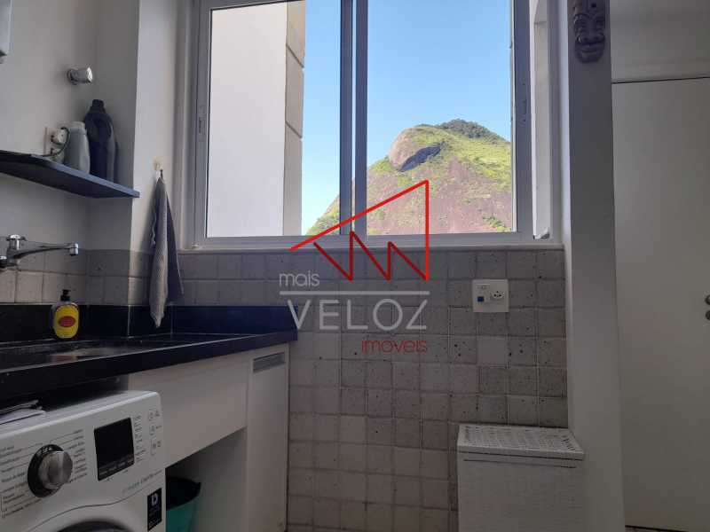 Apartamento à venda com 3 quartos, 97m² - Foto 24