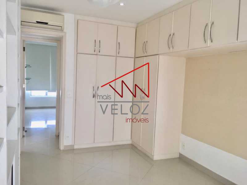 Apartamento à venda com 3 quartos, 100m² - Foto 9