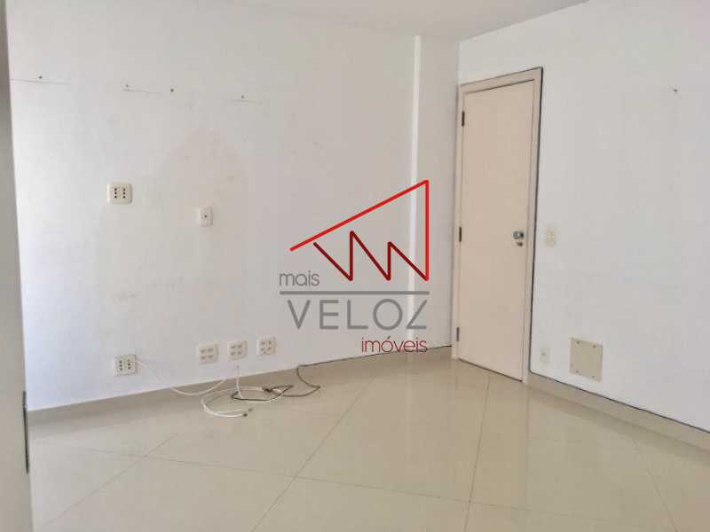 Apartamento à venda com 3 quartos, 100m² - Foto 15