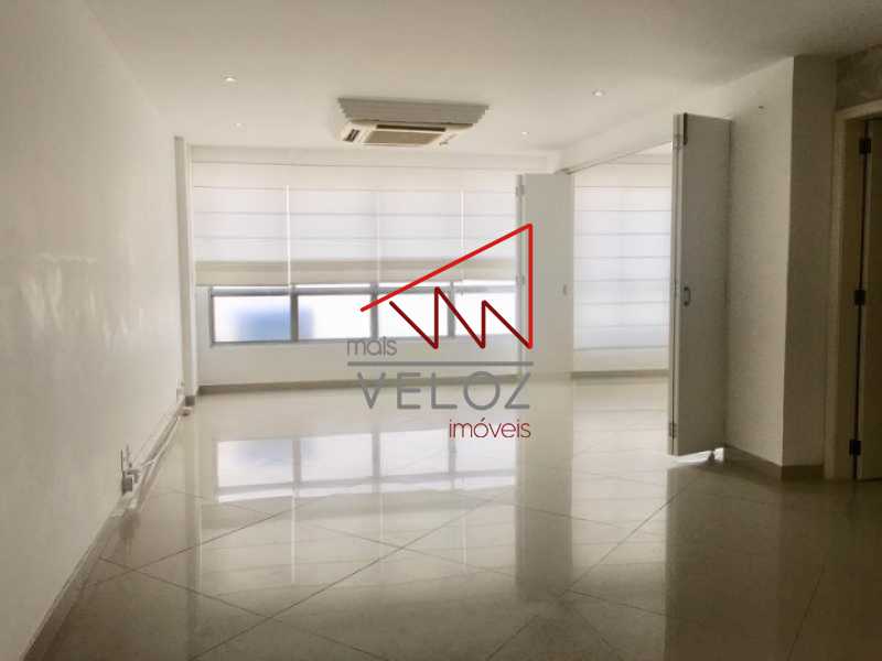 Apartamento à venda com 3 quartos, 100m² - Foto 19