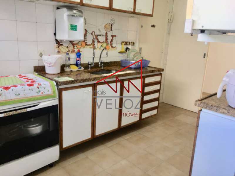 Apartamento à venda com 3 quartos, 110m² - Foto 21