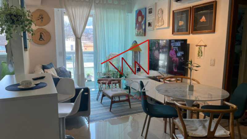 Apartamento à venda com 2 quartos, 74m² - Foto 2