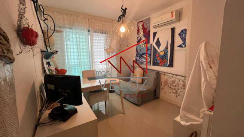 Apartamento à venda com 2 quartos, 74m² - Foto 24