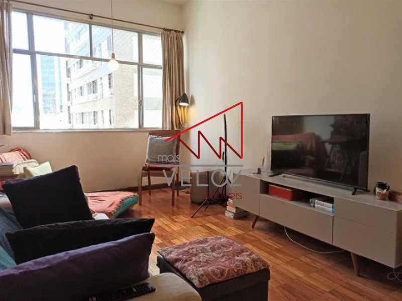 Apartamento à venda com 2 quartos, 74m² - Foto 2