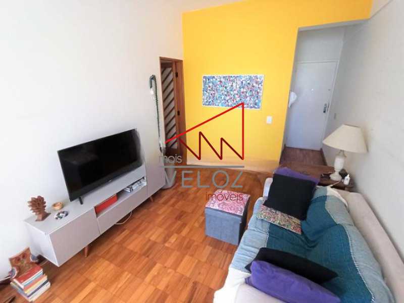 Apartamento à venda com 2 quartos, 74m² - Foto 3