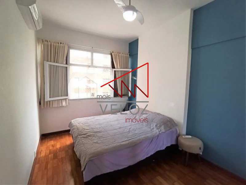 Apartamento à venda com 2 quartos, 74m² - Foto 6