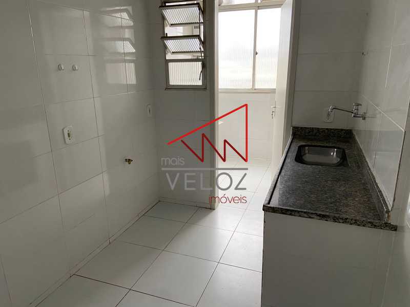 Apartamento à venda com 2 quartos, 75m² - Foto 15