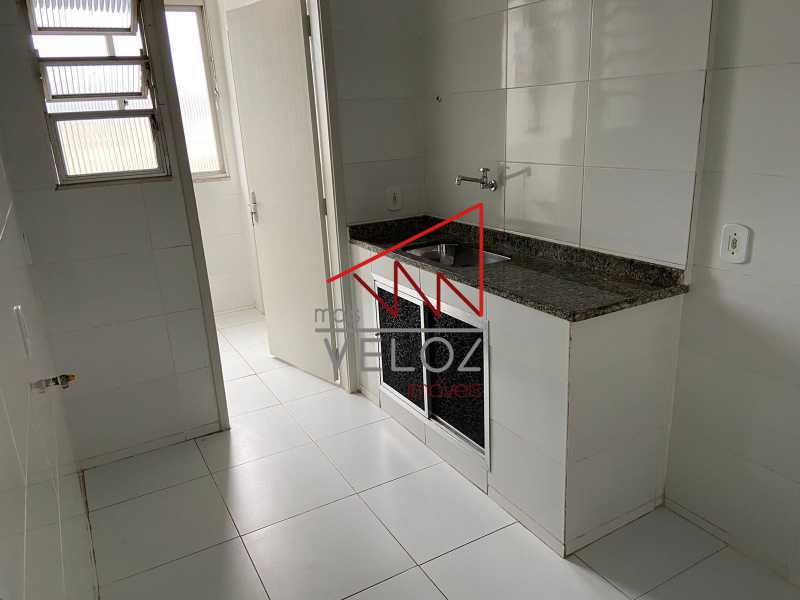 Apartamento à venda com 2 quartos, 75m² - Foto 16