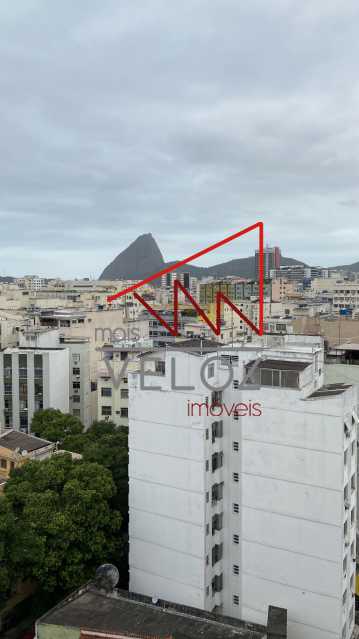 Apartamento à venda com 2 quartos, 75m² - Foto 14