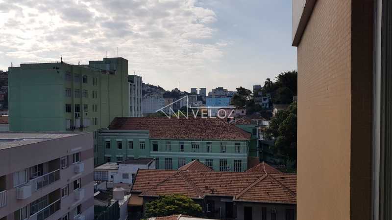 Apartamento à venda com 2 quartos, 75m² - Foto 19