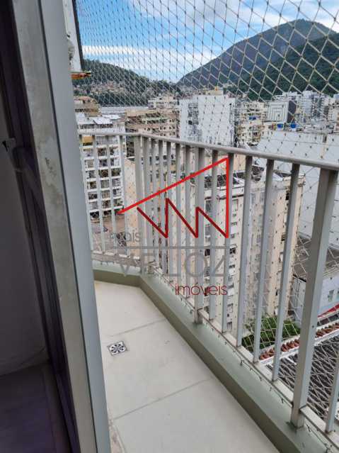 Apartamento à venda com 3 quartos, 119m² - Foto 4