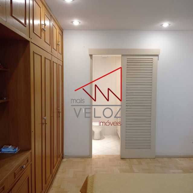 Apartamento à venda com 4 quartos, 138m² - Foto 9