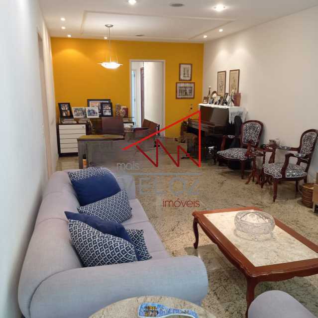 Apartamento à venda com 4 quartos, 138m² - Foto 4